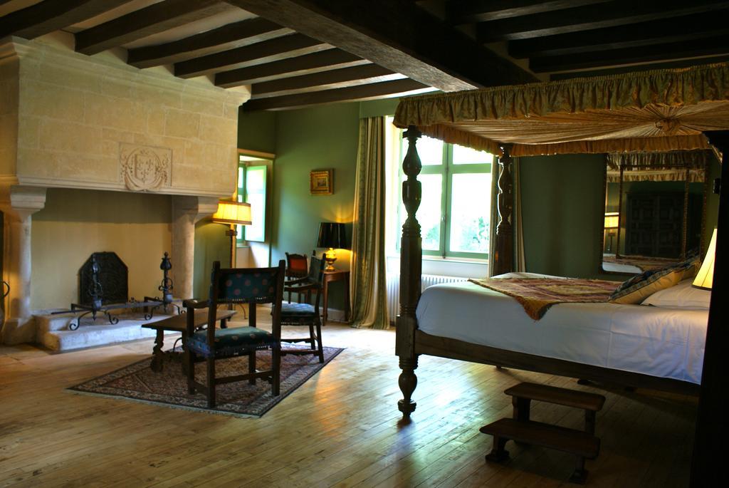 Bed and Breakfast Manoir De La Touche Азе-ле-Ридо Номер фото